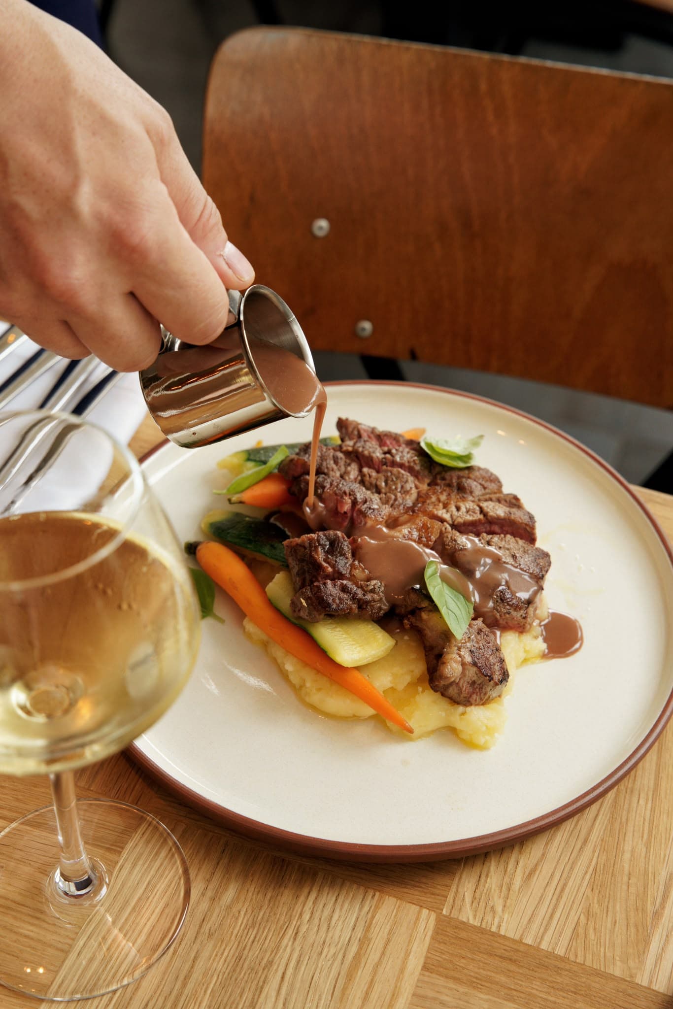 Un plat servi Chez Stick